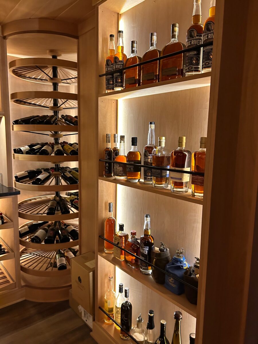 Whiskey & Wine Lovers Cellar